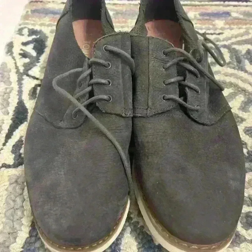 Toms Mens 10